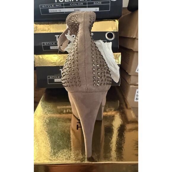 Tulipano Brand beige faux suede cut out platform ankle strap heel size 5 - Picture 3 of 4